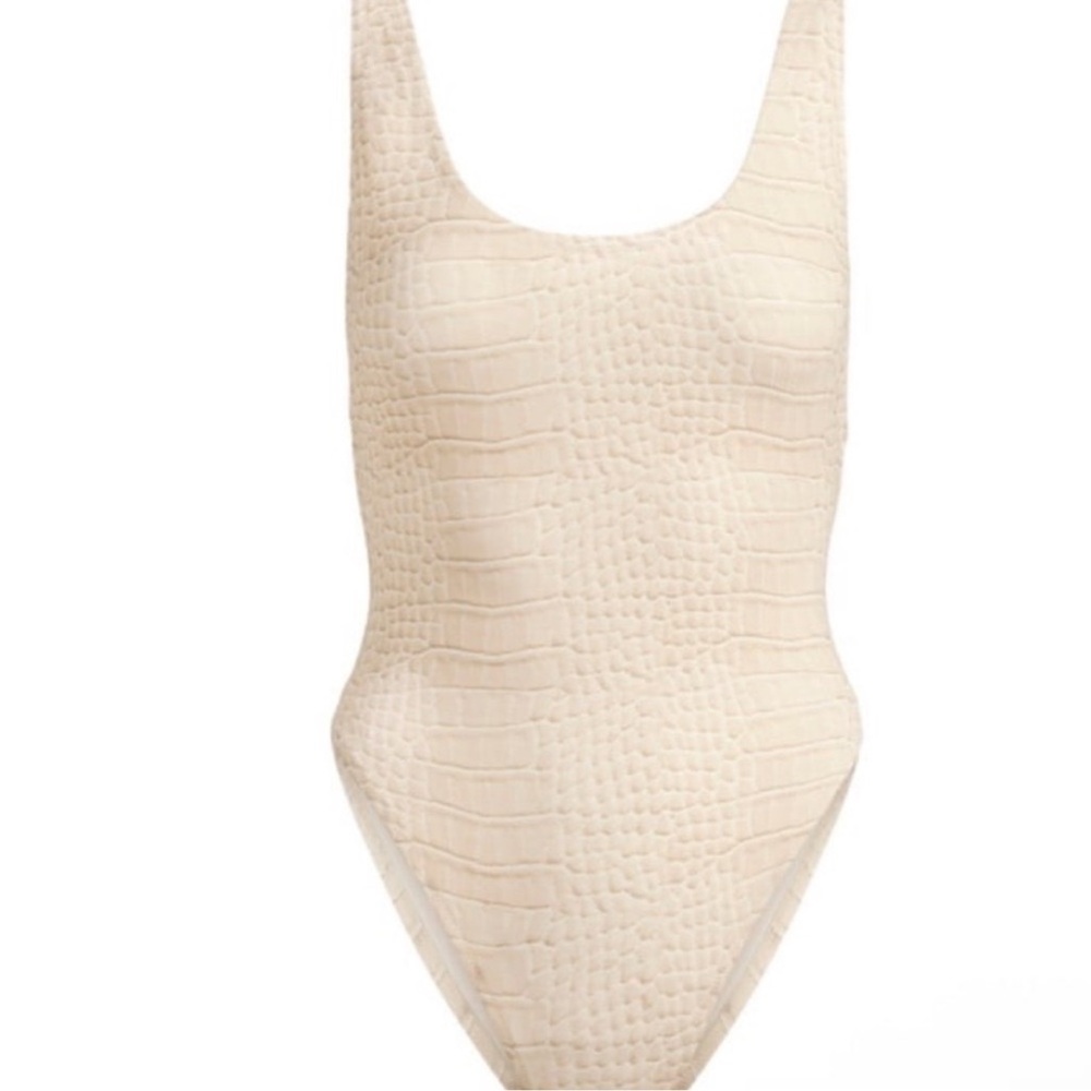 SKIMS NWT Signature Swim Scoop Neck One Piece - Egret Crocodile Print - Picture 5 of 6